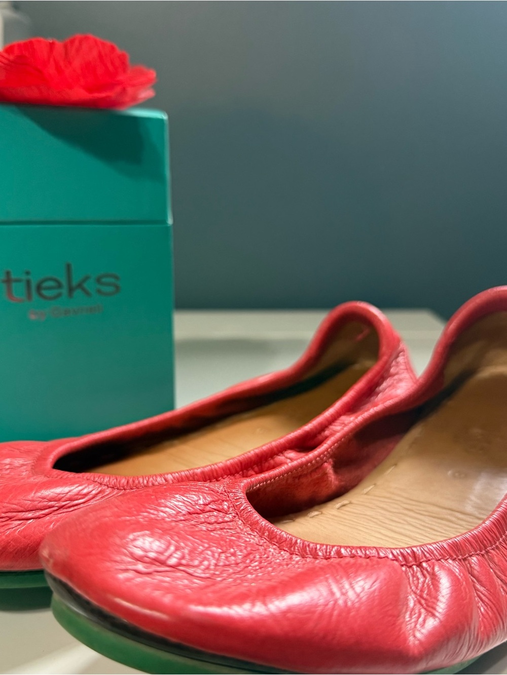 Tieks Poppy Ballet Flats Sz 8 - Picture 2 of 6